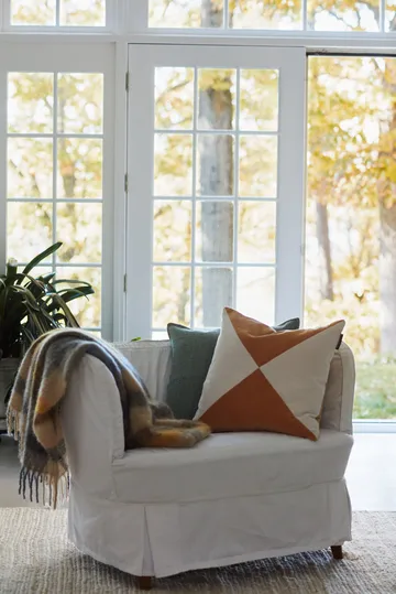 Patched Organic Cotton Velvet -tyynynpäällinen 50 x 50 cm - Mustard-light beige - Lexington