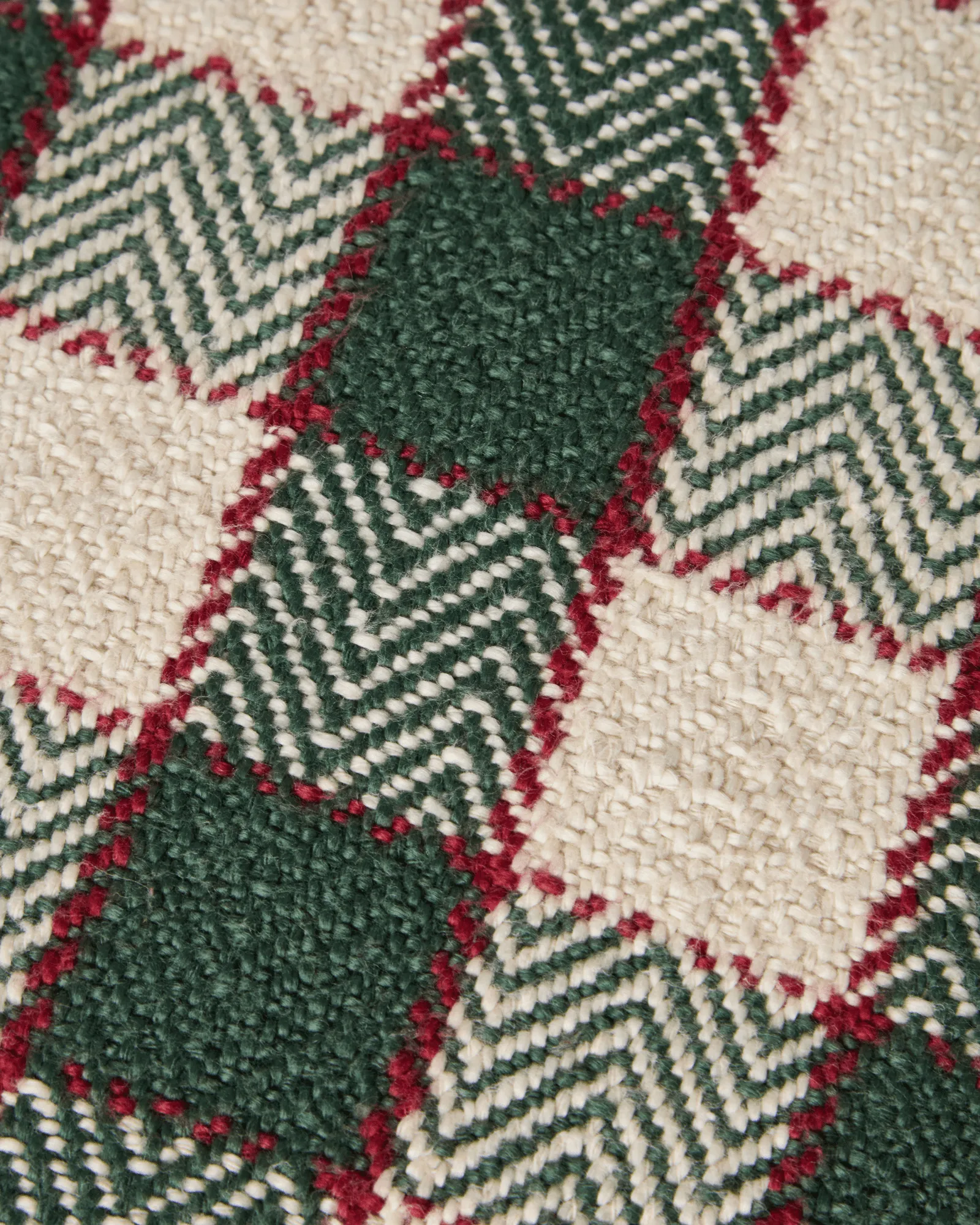 Ruudullinen luomupuuvillainen hapsureunainen tyynynpäällinen, Green–vaalea beige–punainen Lexington