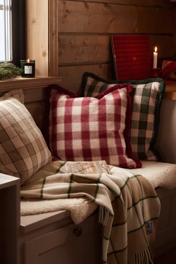 Ruudullinen luomupuuvillainen hapsureunainen tyynynpäällinen - Green–vaalea beige–punainen - Lexington