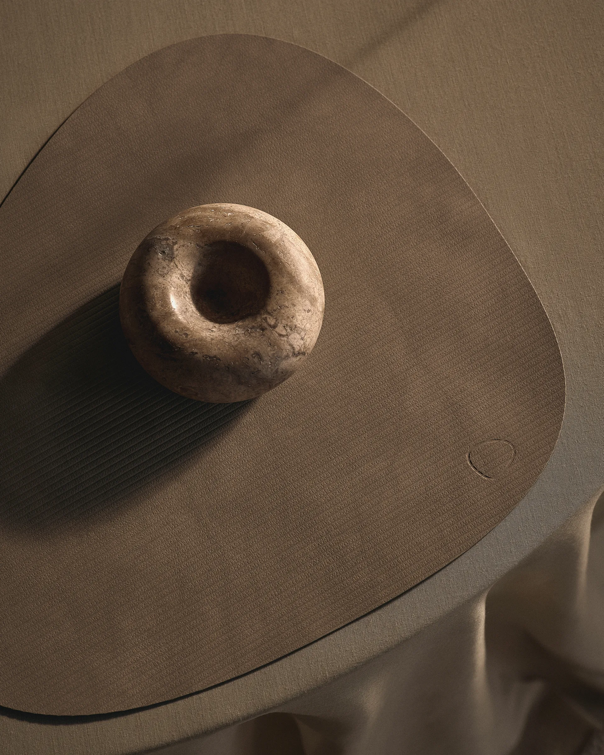 Corduroy pöytätabletti curve L, Nomad Grey LIND DNA