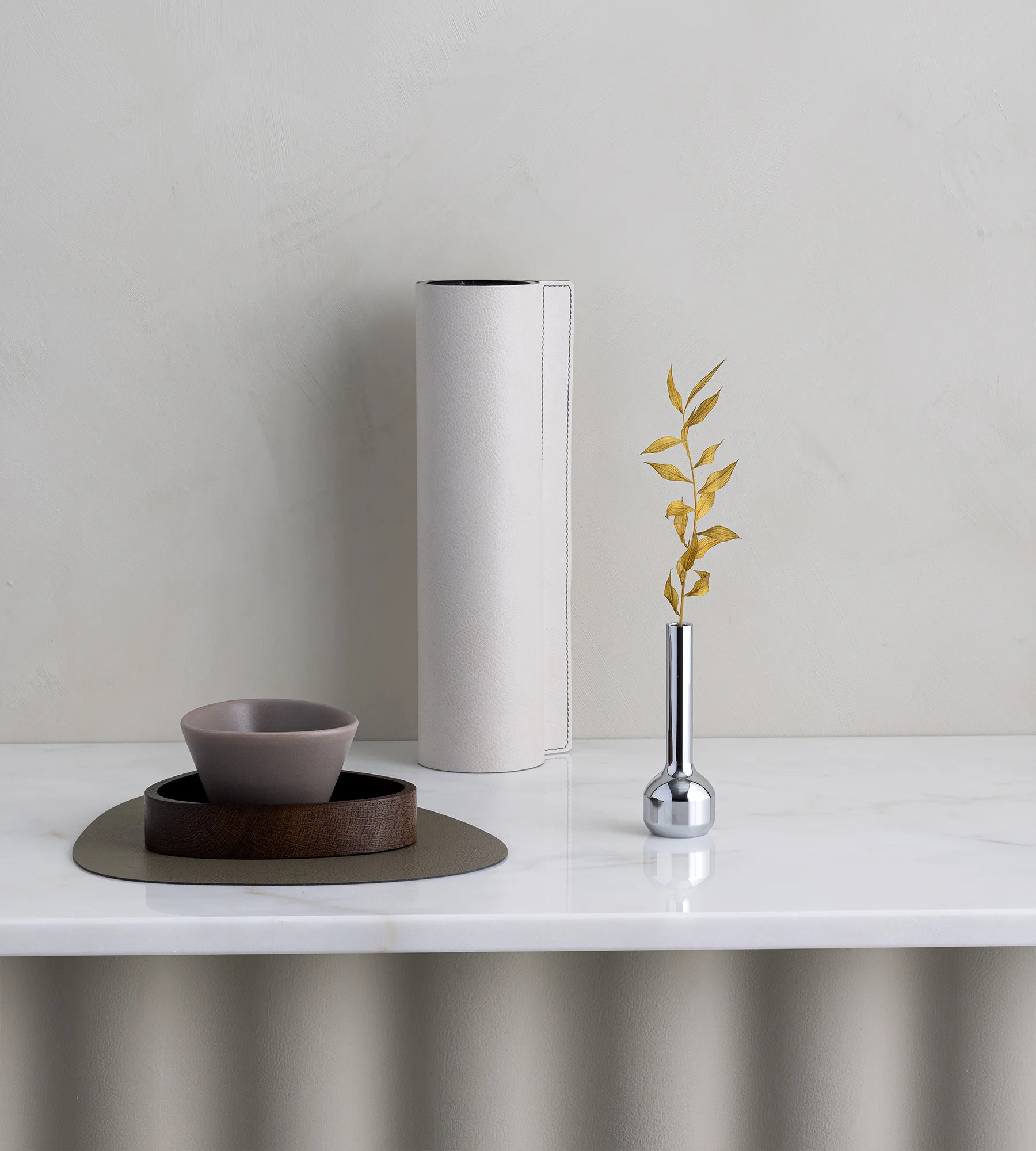 Silhouette 120 maljakko, Chrome steel LIND DNA