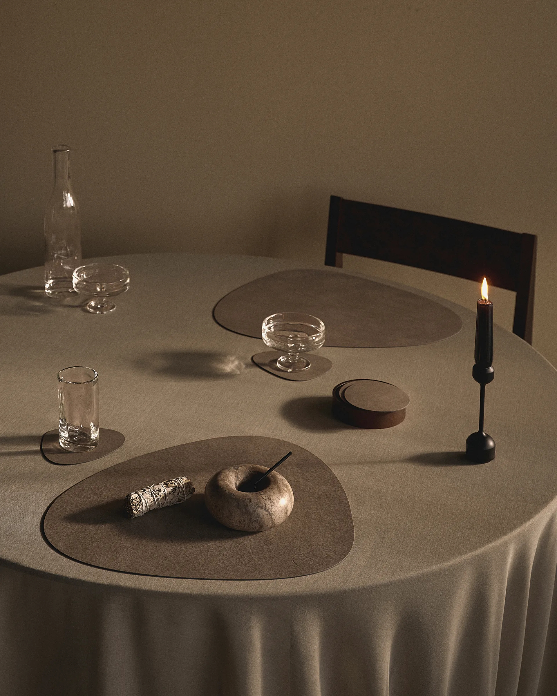 Wood Box säilytys lasinalusille, Savutammi, ympyrä, S LIND DNA