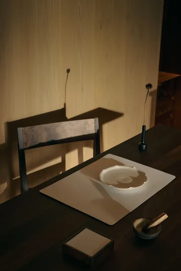 Wood Box säilytys lasinalusille - Smoked-oak, neliö, S - LIND DNA