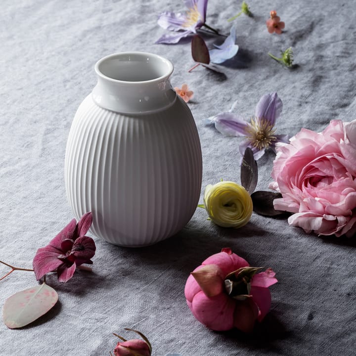 Lyngby Curve maljakko 12 cm, Valkoinen Lyngby Porcelæn