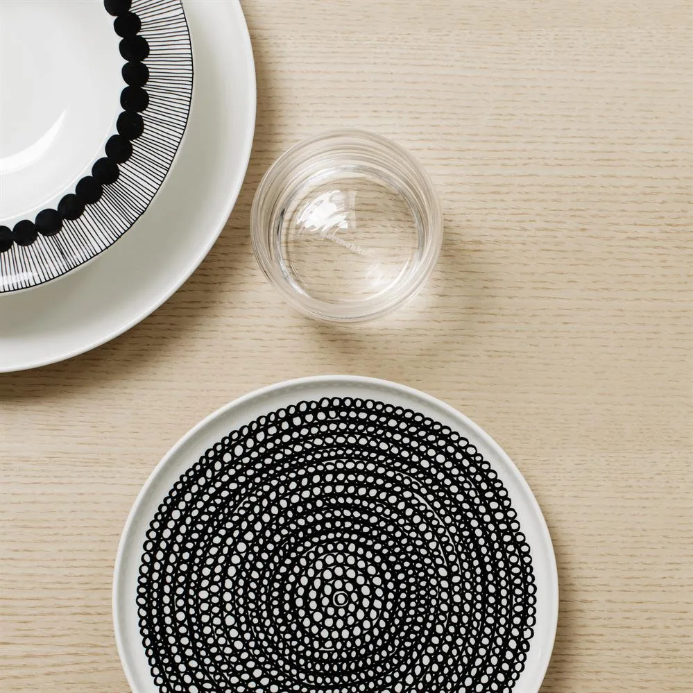 Räsymatto lautanen 20 cm 6 kpl musta pikkupallollinen,  Marimekko