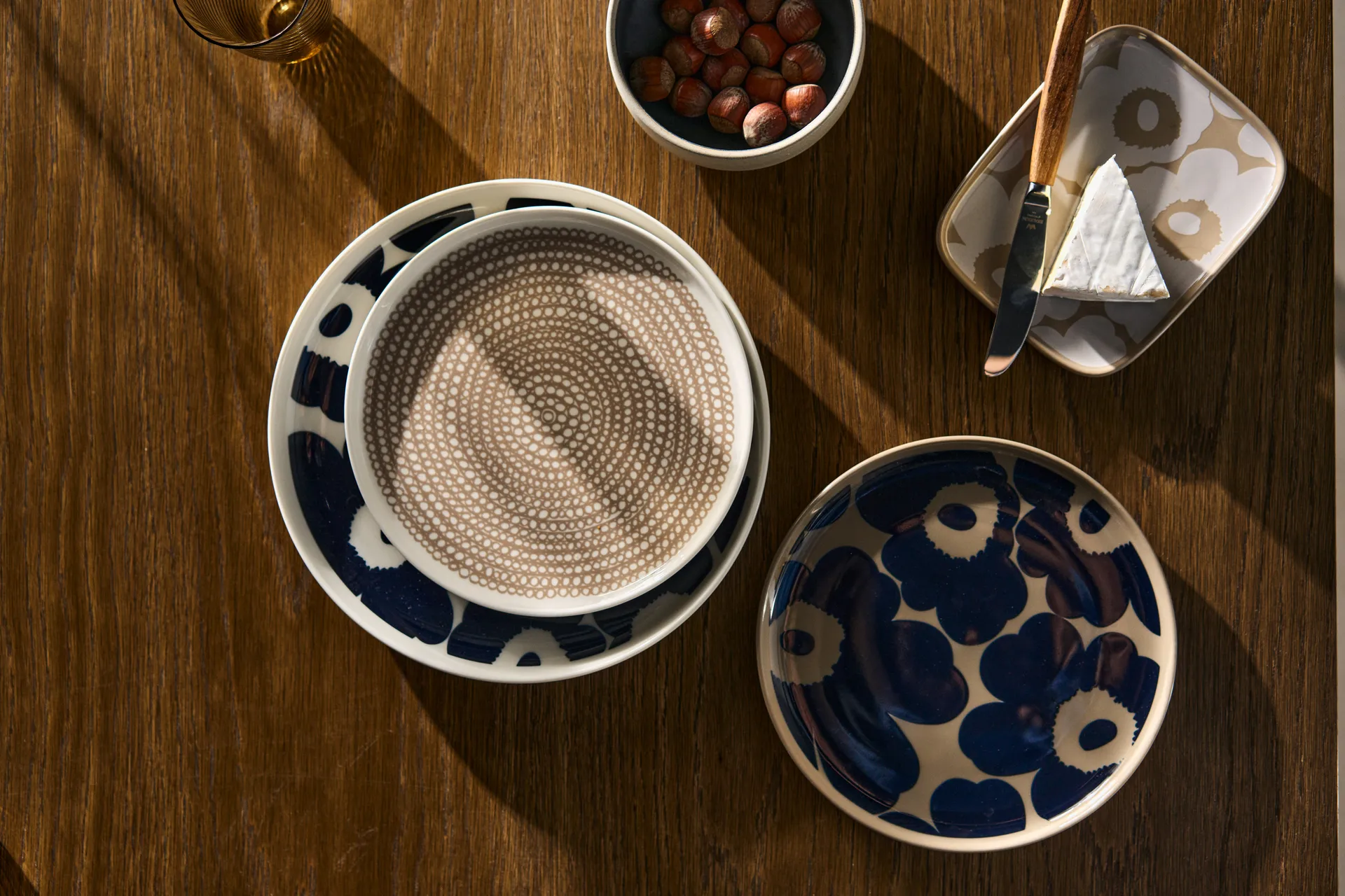 Unikko lautanen Ø 25 cm, Valkoinen-tummansininen Marimekko