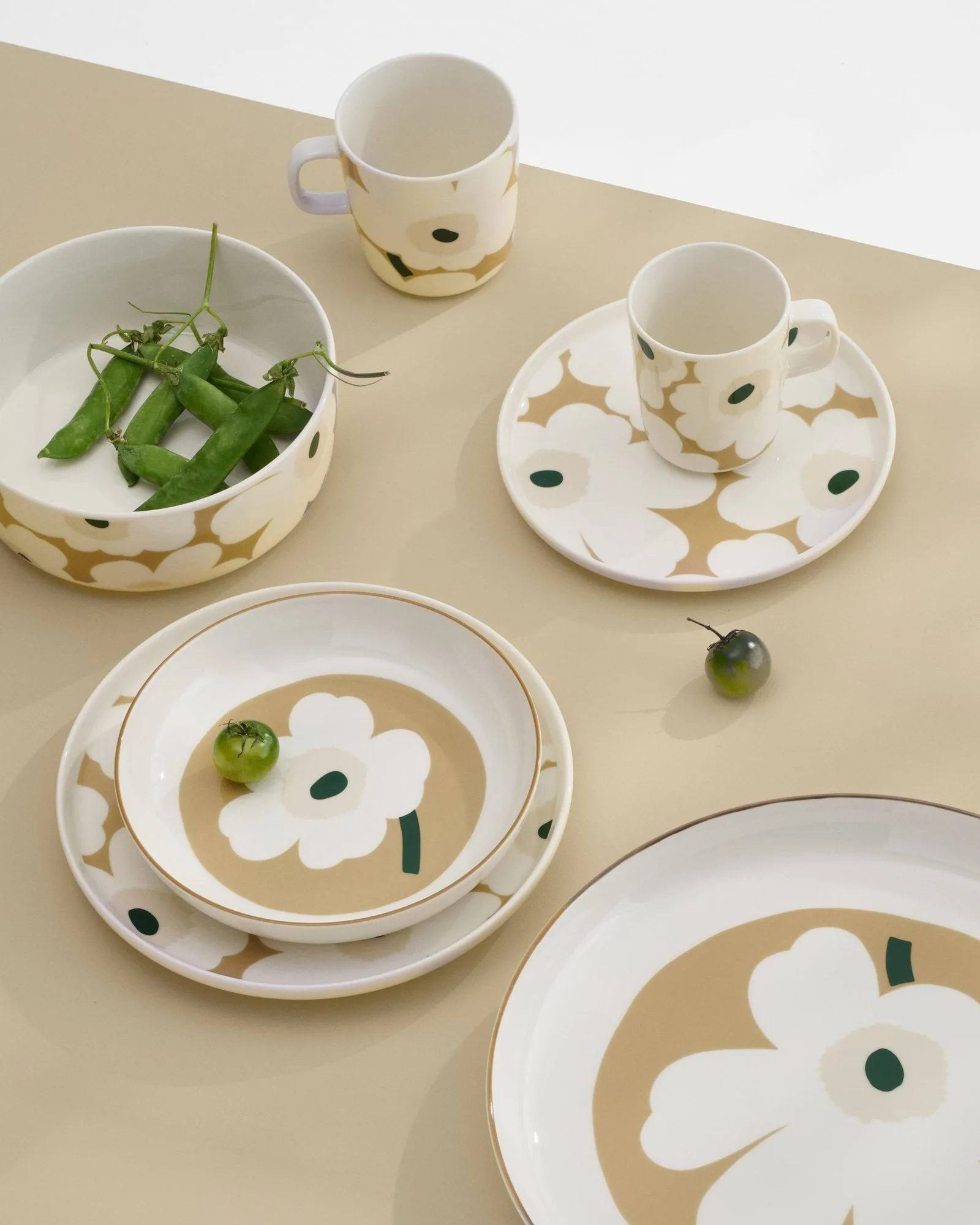 Unikko muki 25 cl, White-beige-light sand-dark green Marimekko
