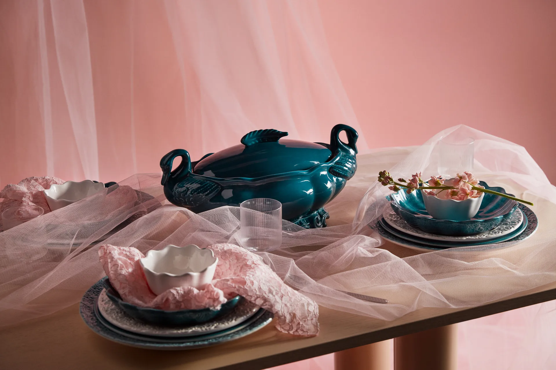 Lace terriini 4,7 L , Ocean Mateus