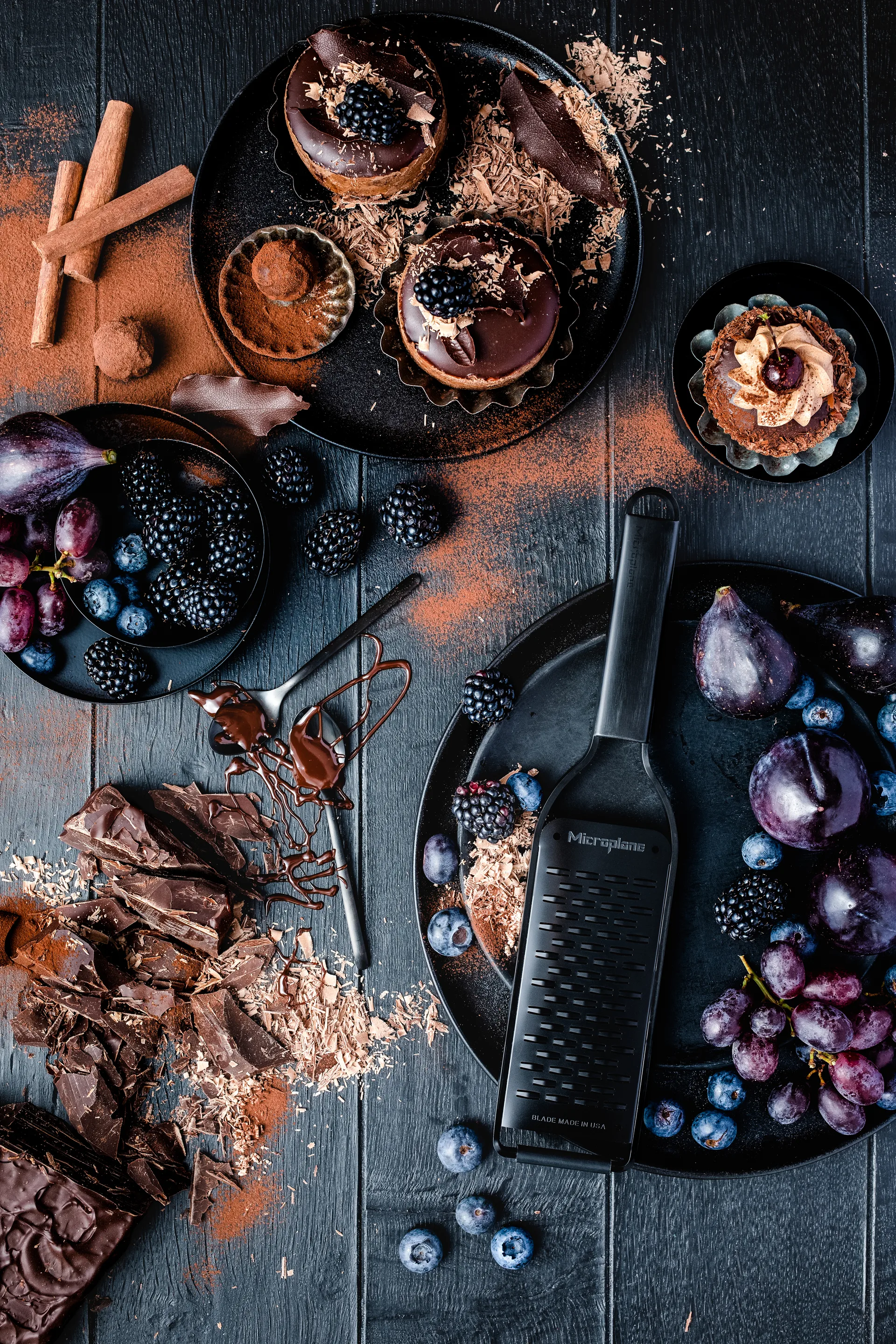 Black Sheep nauhatera 30 cm, Musta Microplane