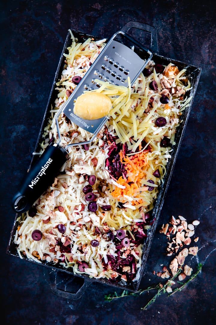 Gourmet extra karkeateräinen raastinrauta 31 cm, Musta Microplane