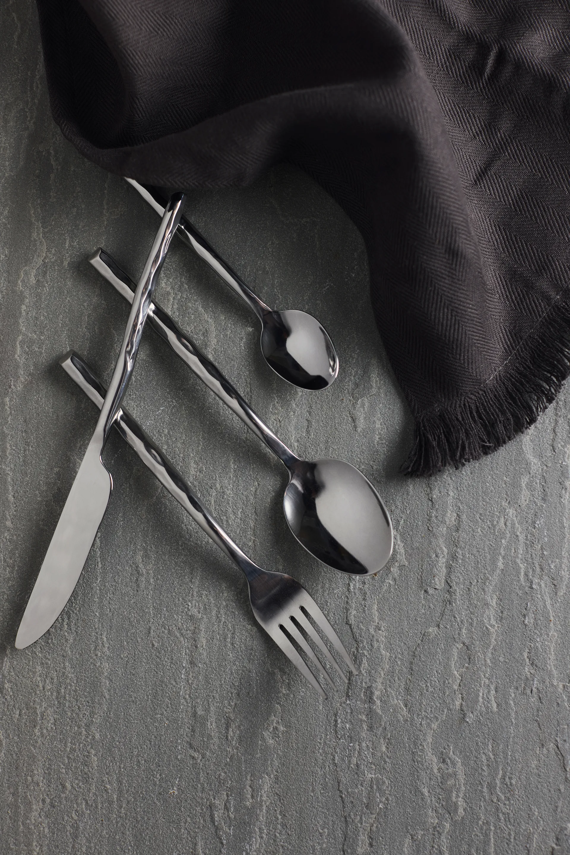 Uta aterinsetti 16 osaa, Kiillotettu teräs MUUBS