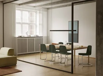 Brink Chair Cantilever Base tuoli - Musta-musta - Muuto