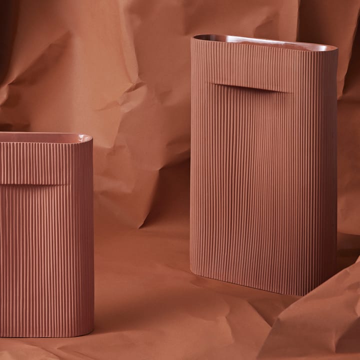 Ridge maljakko 48,5 cm, Terracotta Muuto