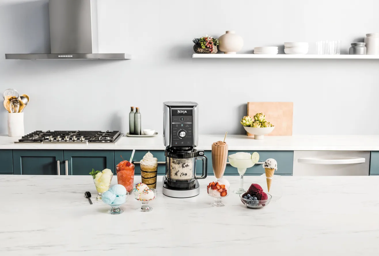 Ninja CREAMi deluxe NC502EU jäätelö- ja jälkiruokakone, Musta Ninja