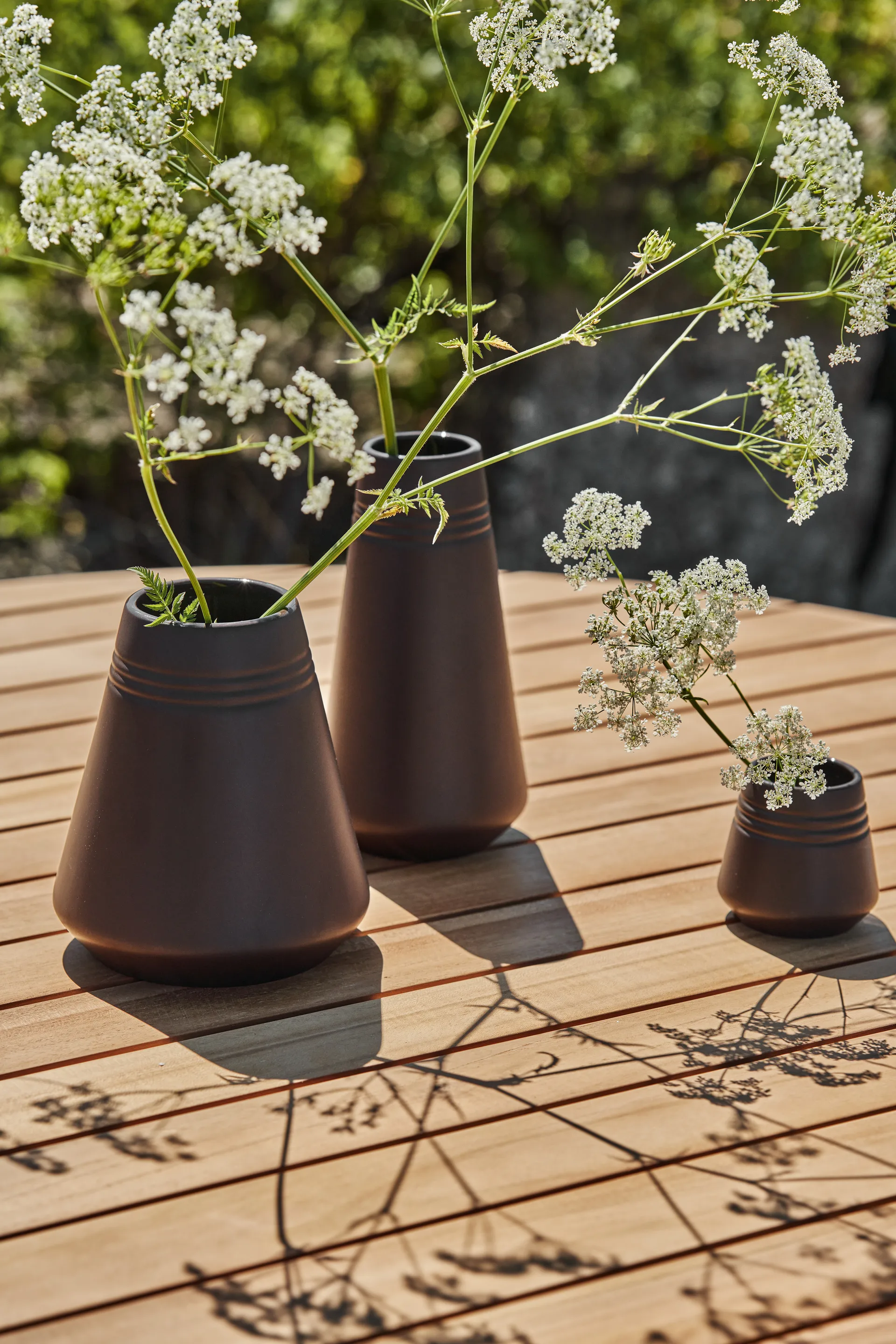 Lines maljakko 22 cm, Ruskea NJRD