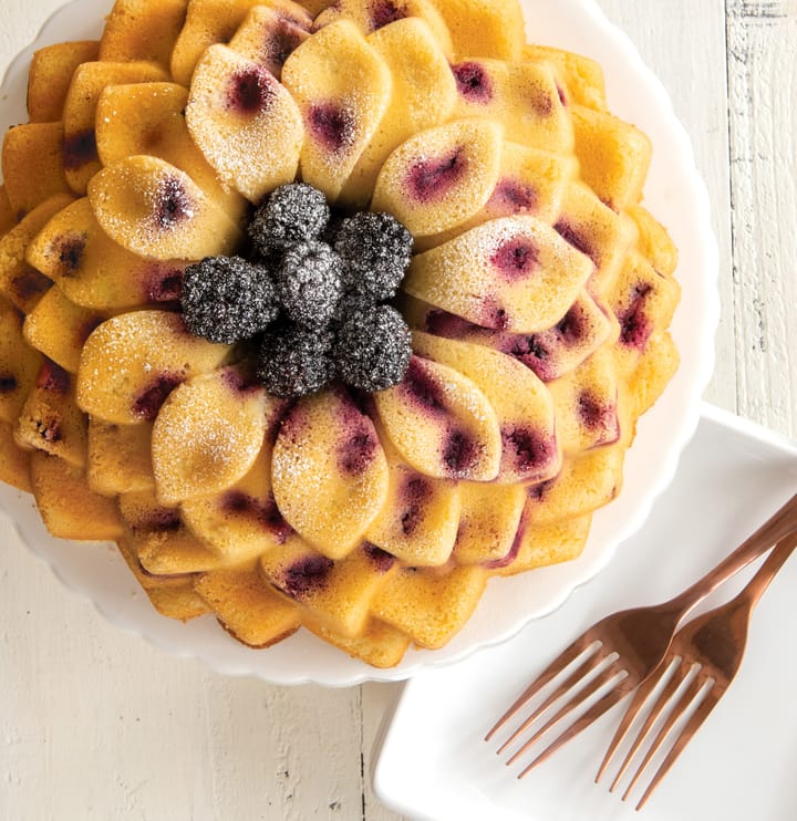 Nordic Ware Blossom bundt -leivontavuoka, 2,4 l Nordic Ware