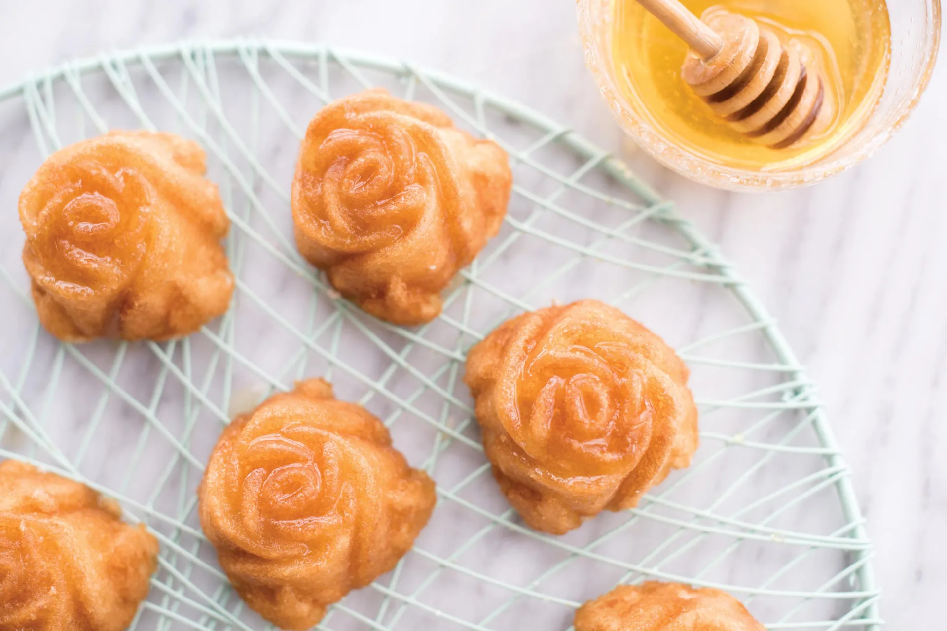 Nordic Ware Rosebud -leivontavuoka, Toffee Nordic Ware