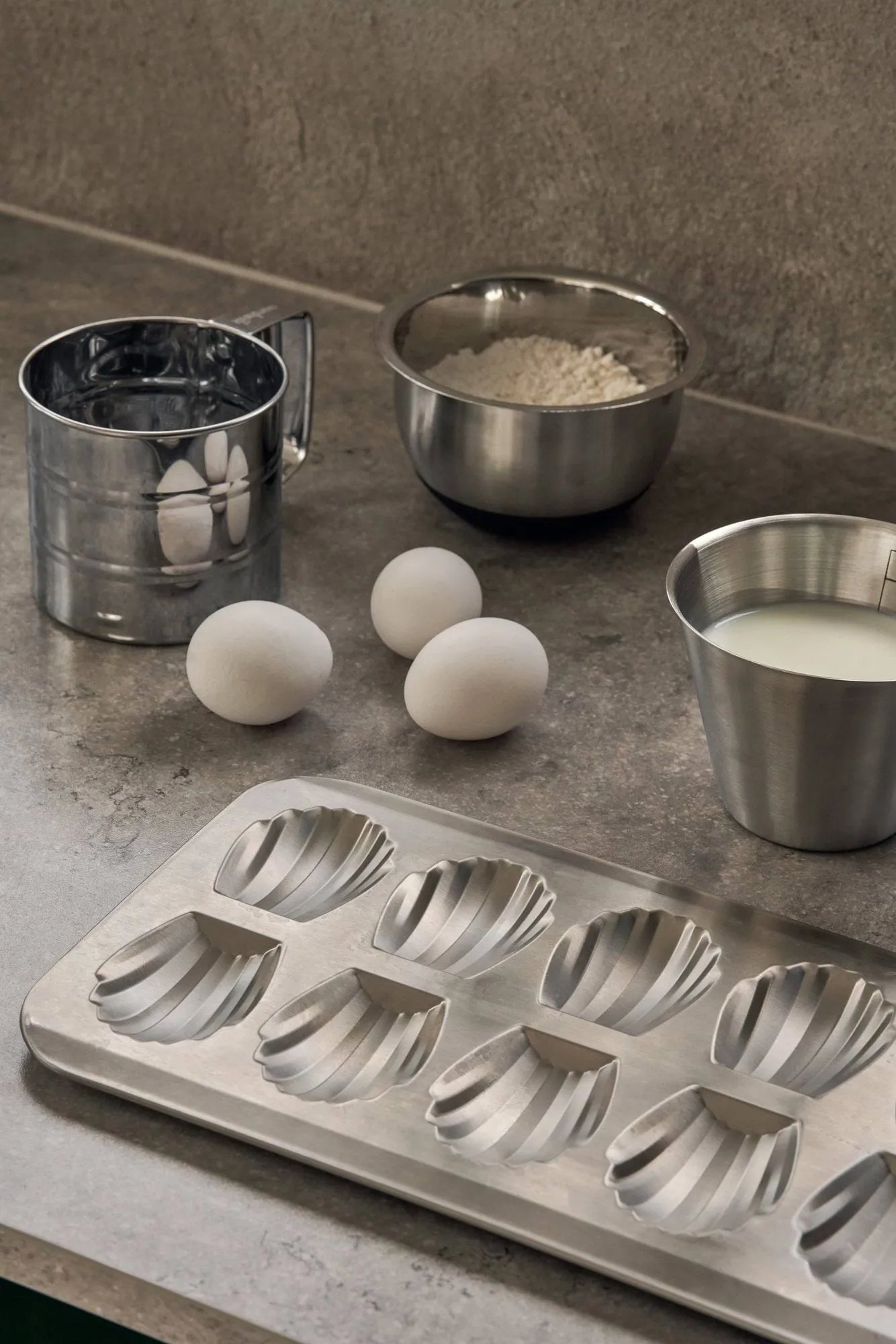 BAKE madeleinevuoka, Ruostumaton teräs, 12 kpl Nordwik