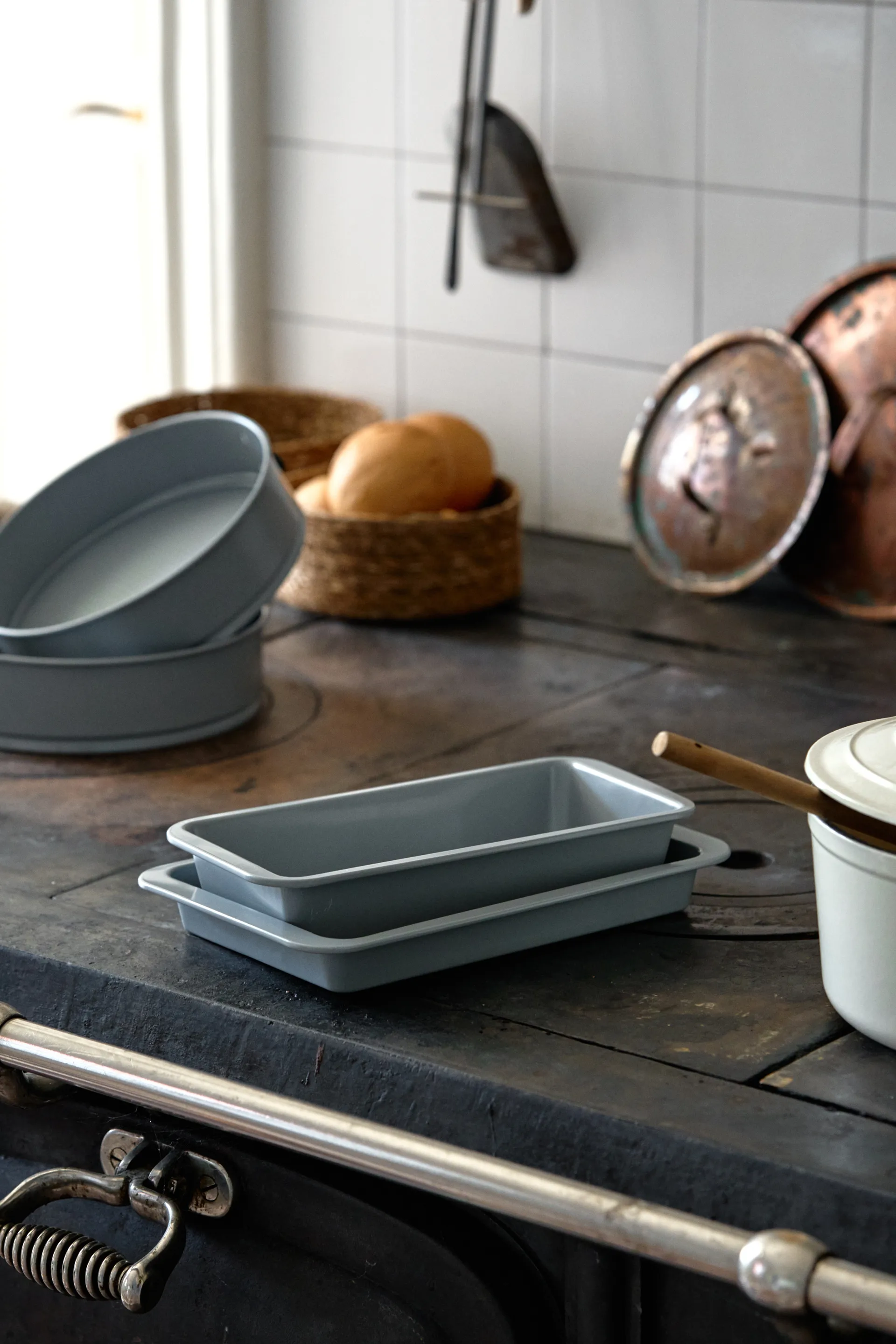 Nordwik uunivuoka keraaminen non-stick hopea 32 cm, 31,5x20 cm Nordwik