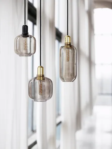 Amp valaisin pieni - harmaa-musta - Normann Copenhagen