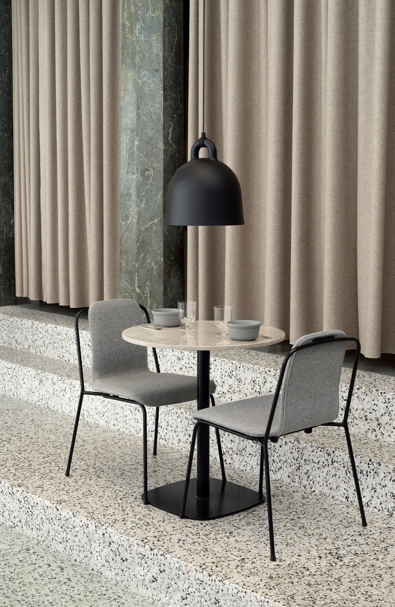 Bell valaisin musta, Medium Normann Copenhagen