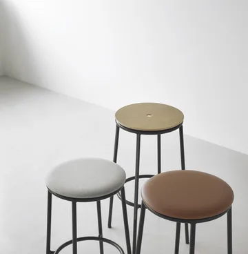 Circa baarijakkara 65 cm - Musta tammi - Normann Copenhagen