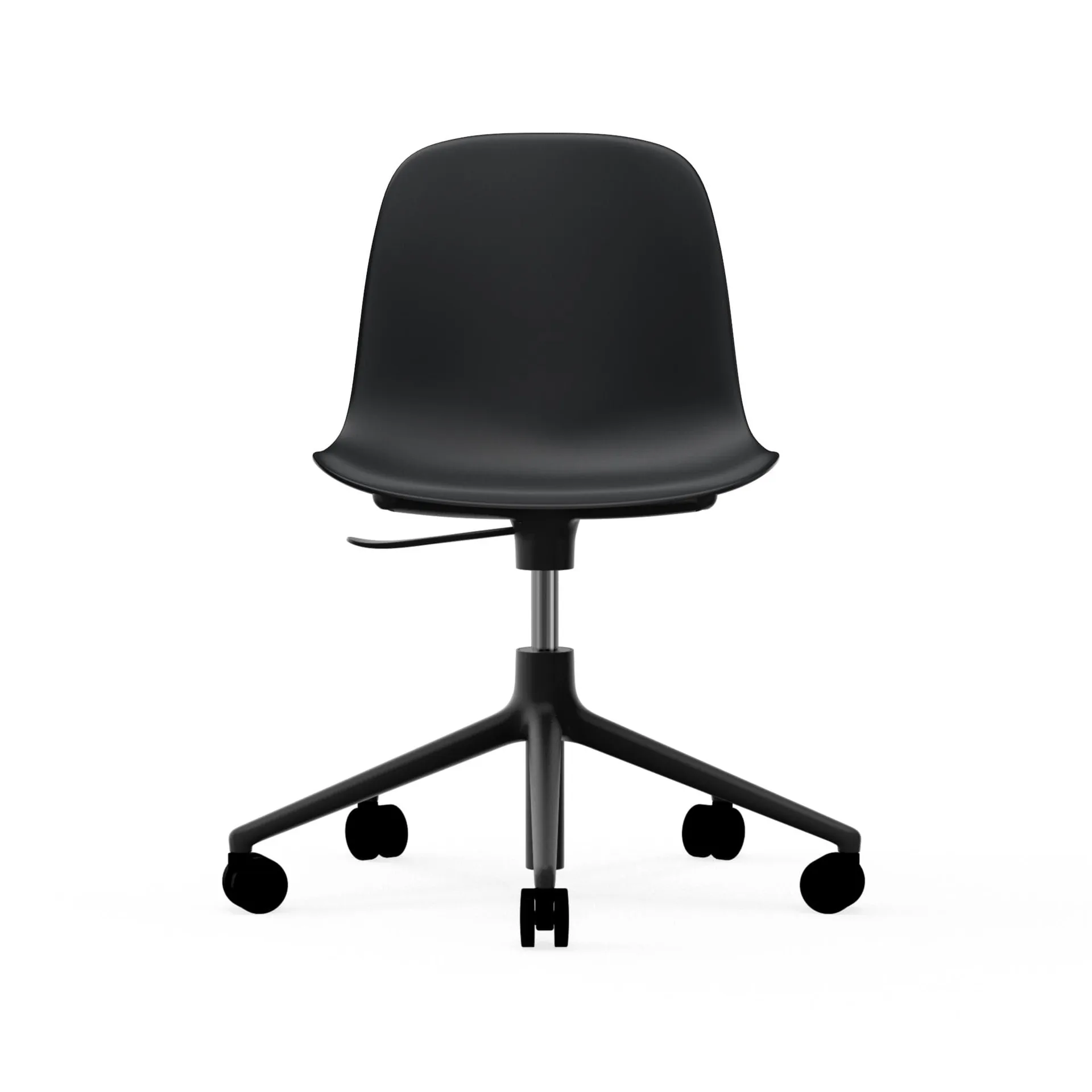 Form pyörivä tuoli, 5W työtuoli, Musta, musta alumiini, pyörät Normann Copenhagen
