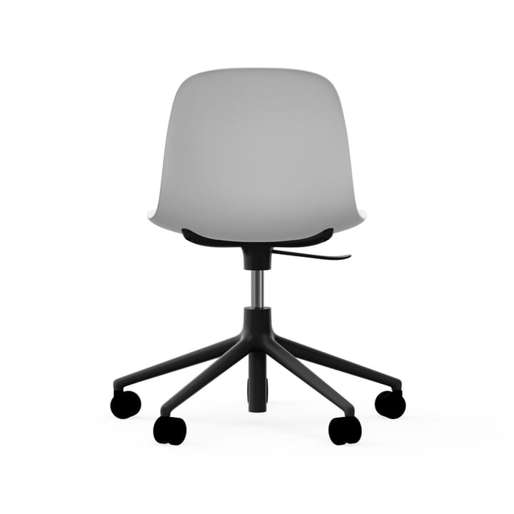 Form pyörivä tuoli, 5W työtuoli, Valkoinen, musta alumiini, pyörät Normann Copenhagen