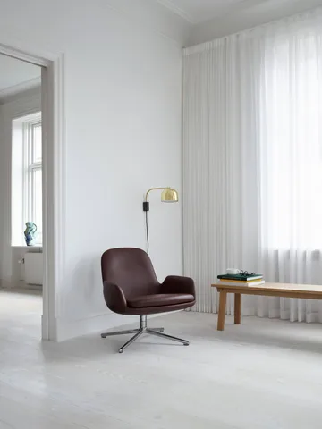 Grant seinävalaisin - Brass, pieni - teräs, graniitti - Normann Copenhagen