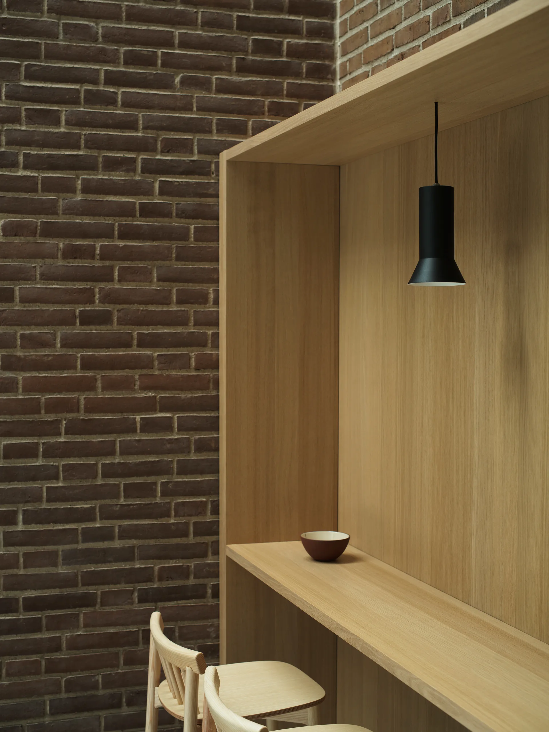 Hat kattovalaisin small, Black Normann Copenhagen