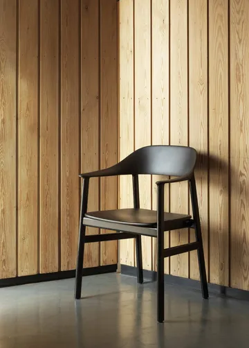 Herit käsinojatuoli savutammi - Dusty Green - Normann Copenhagen