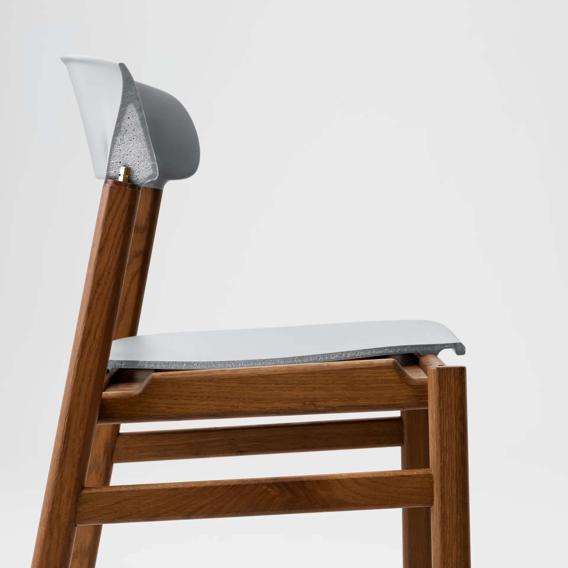 Herit tuoli savutammi, Harmaa Normann Copenhagen