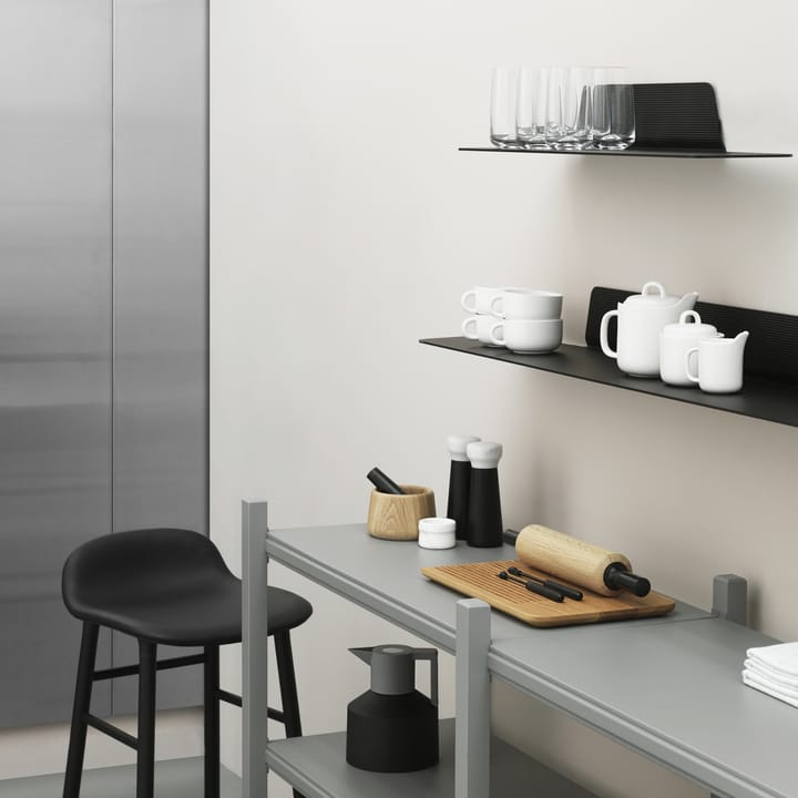 Jet hylly, Musta, alumiini, 160 cm Normann Copenhagen