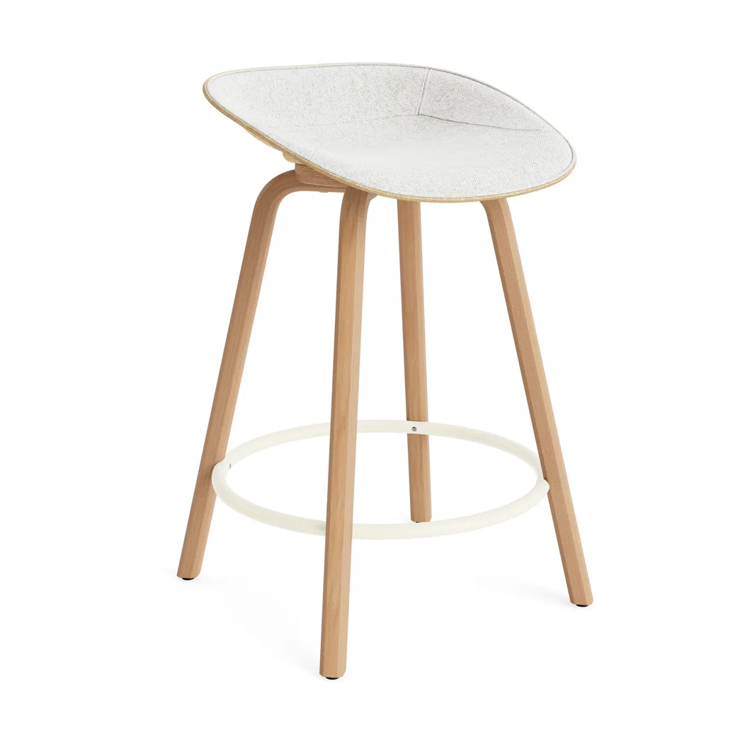 Mat Barstool baarituoli etupuoliverhoiltu  65 cm., Hallingdal 110-hemp-beech-cream steel Normann Copenhagen