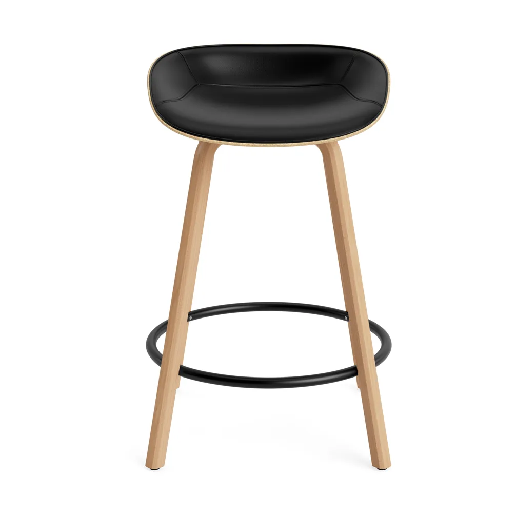 Mat Barstool baarituoli etupuoliverhoiltu  65 cm., Ultra 41599-hemp-beech-black steel Normann Copenhagen