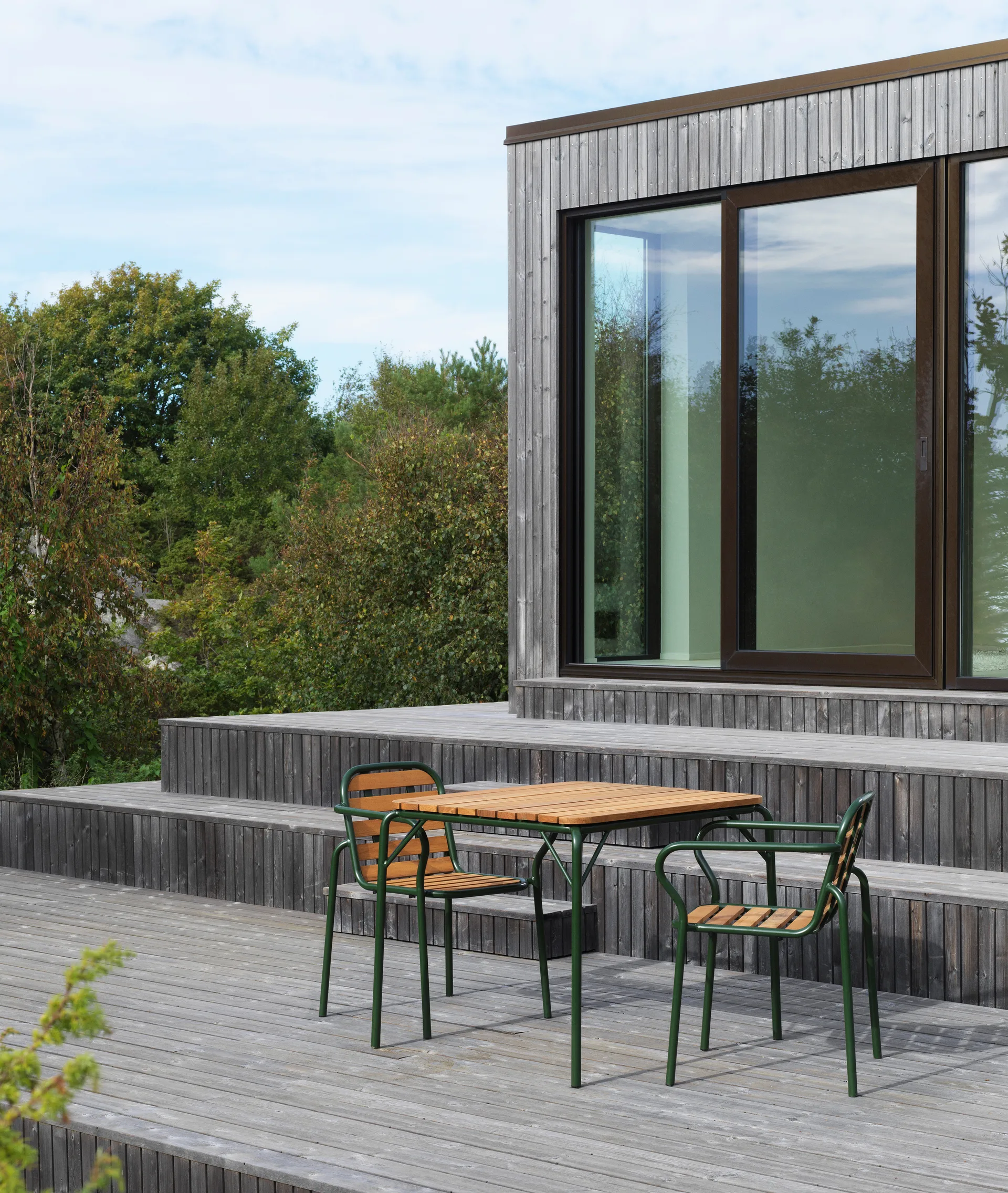 Vig Robinia nojatuoli, Vihreä Normann Copenhagen