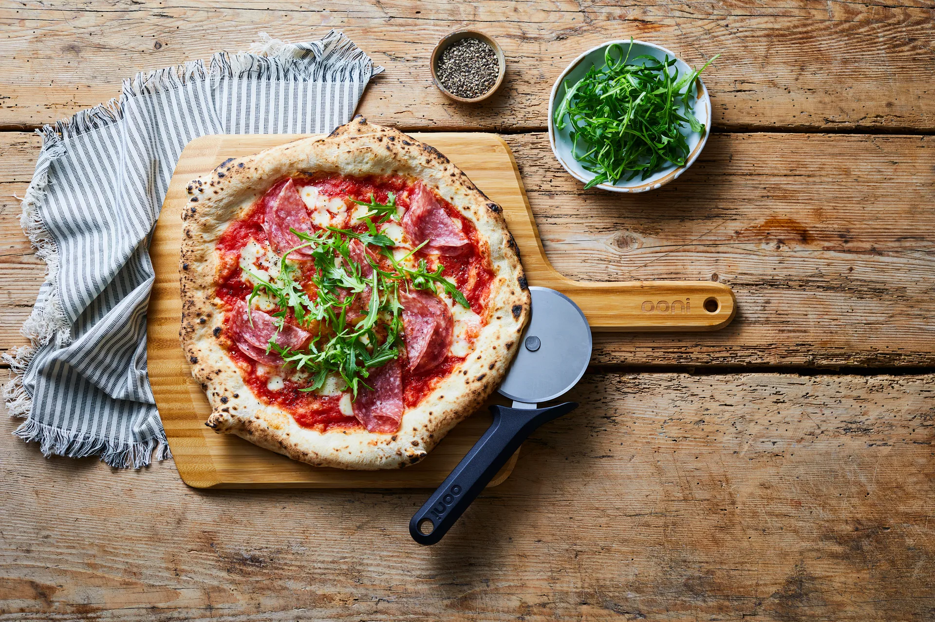 Ooni bambu pizzalapio/tarjoilualusta, 12" Ooni