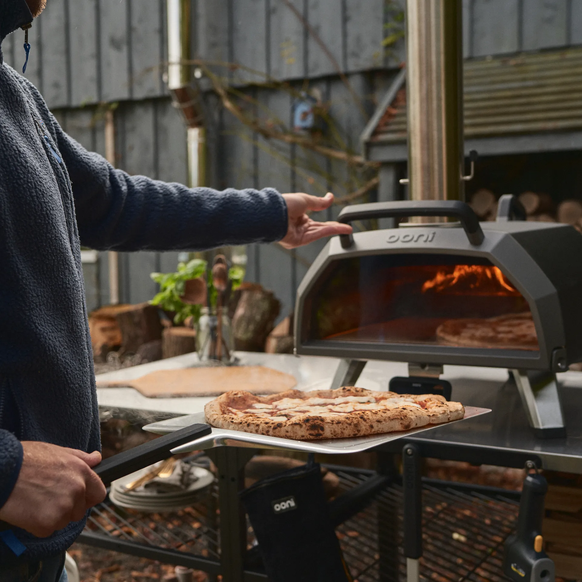 Ooni Karu 2 Pro pizzauuni 16", Black Ooni