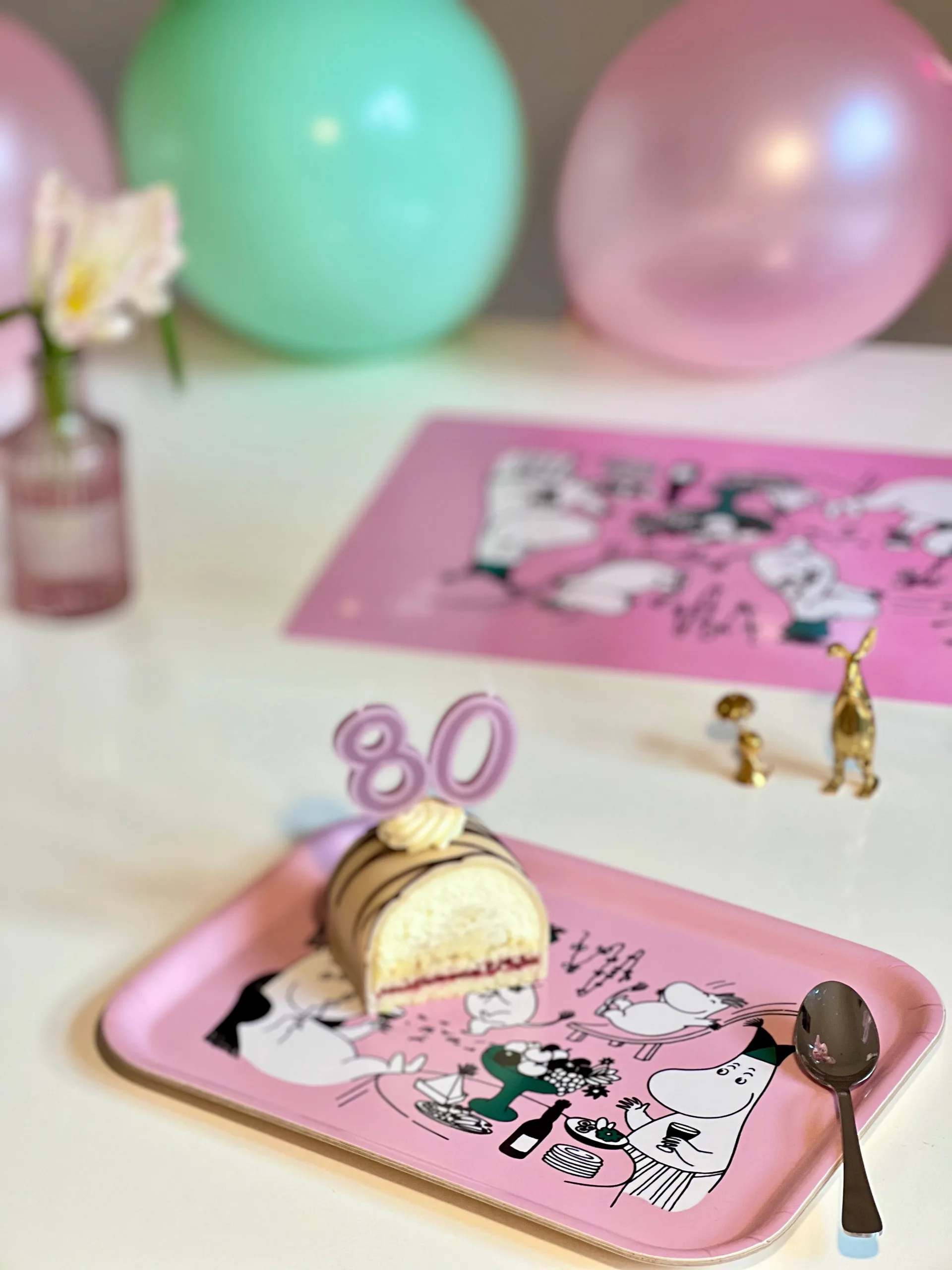 Muumi 80 tarjotin 20x27 cm, Vaaleanpunainen Opto Design