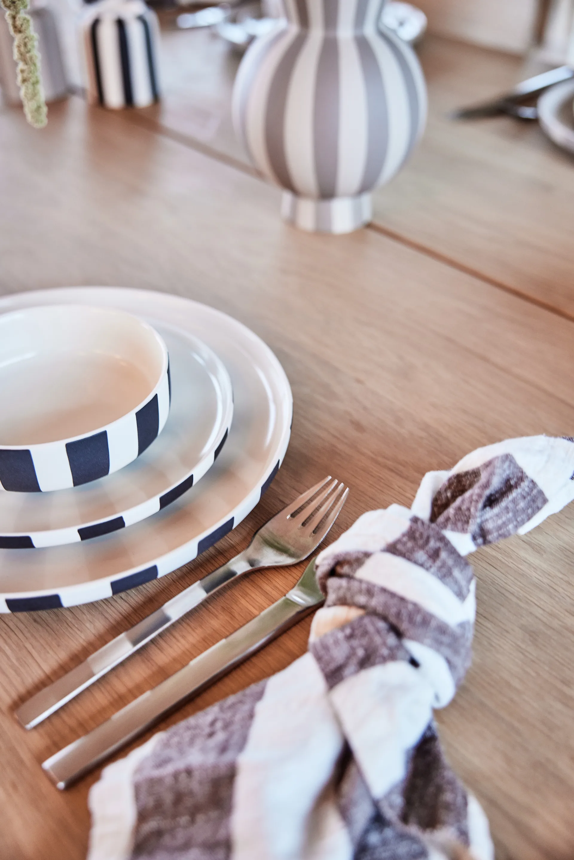 Toppu vaasi Ø14,5 cm, Clay OYOY