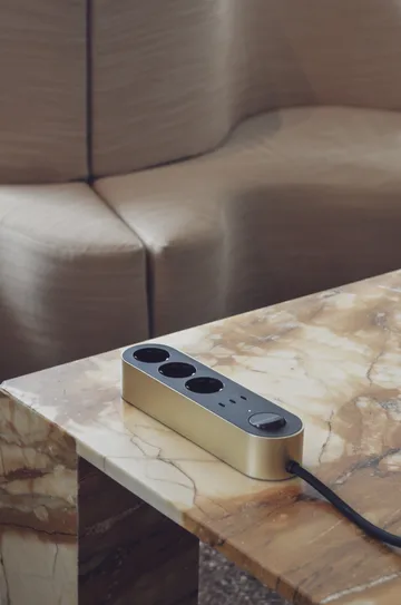 Edgar Power Bar jatkojohto - Satiinik messinki - palett3