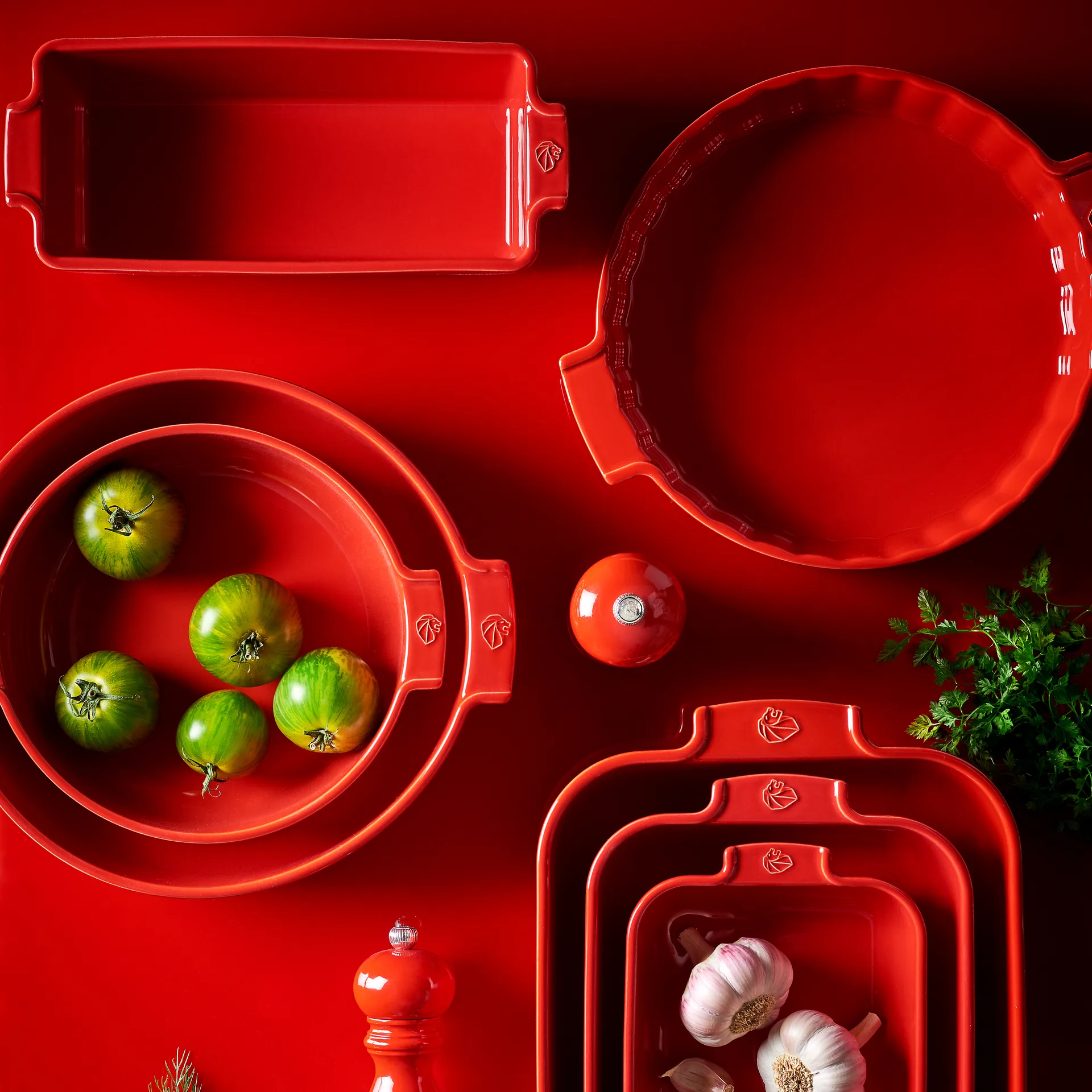 Appolia leipävuoka 31 cm, Punainen Peugeot