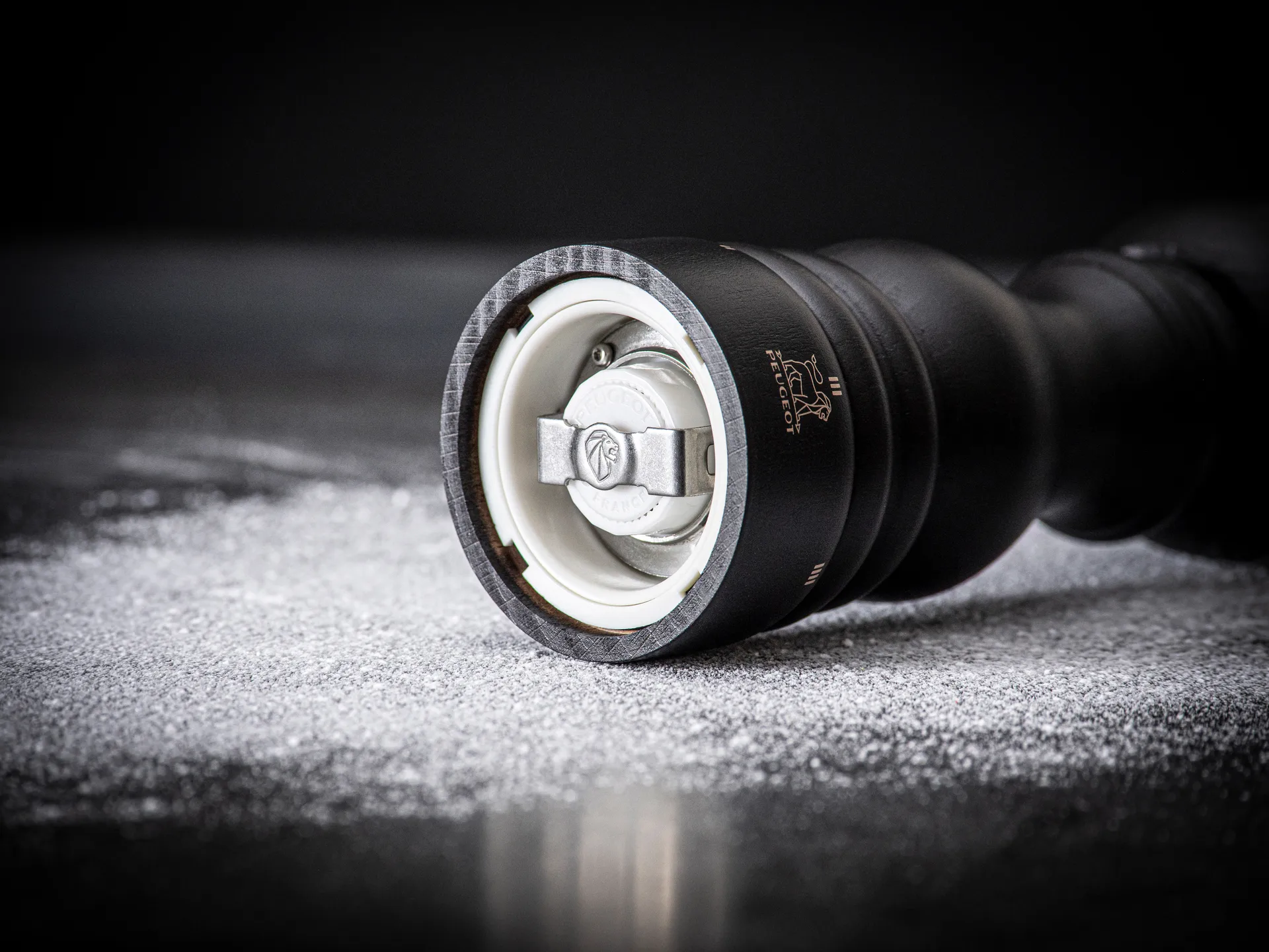 Paris u'Select Z suolamylly  30 cm, Satin black Peugeot