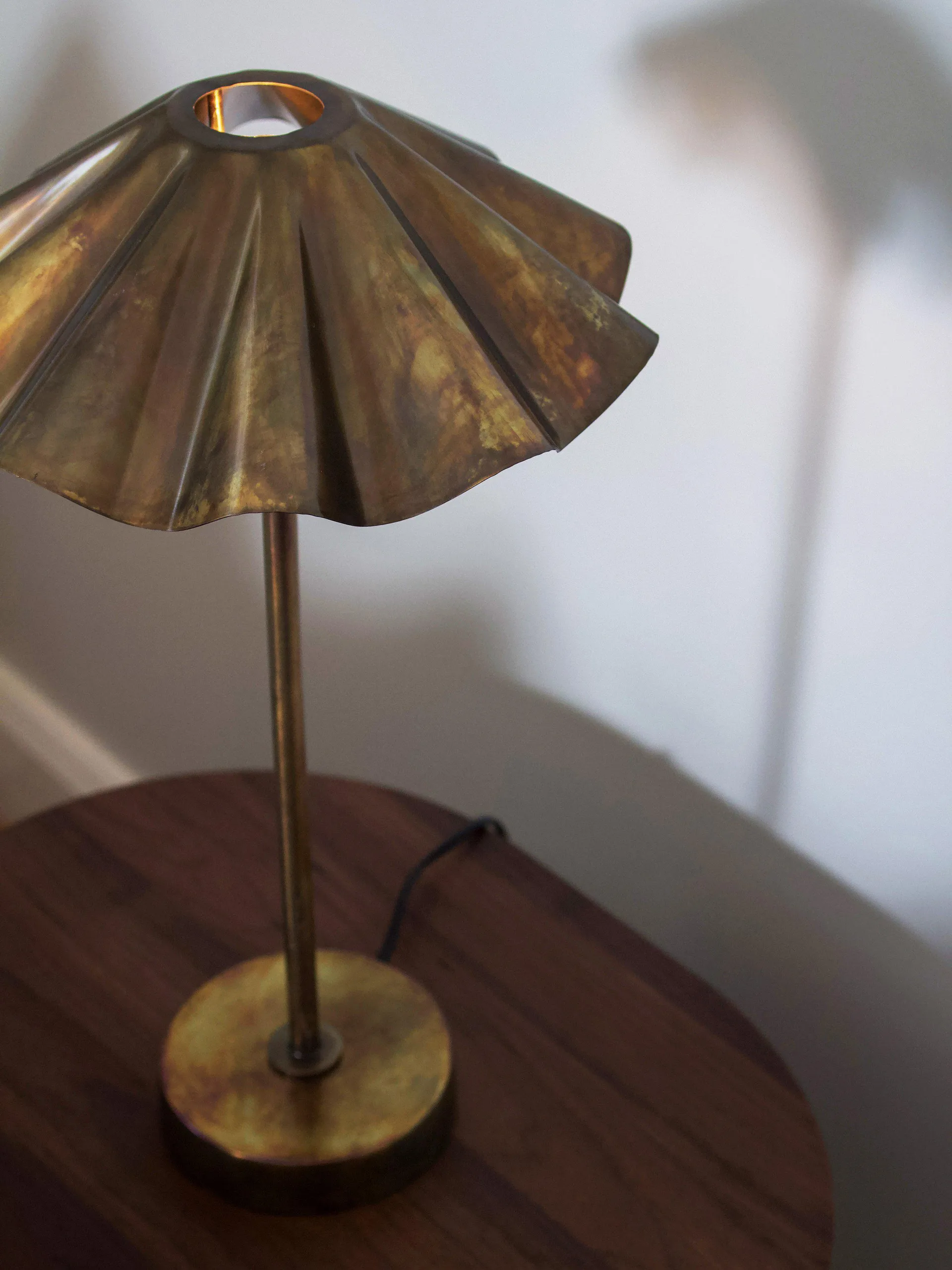 Aira pöytälamppu, Poltettu messinki, 46 cm PR Home