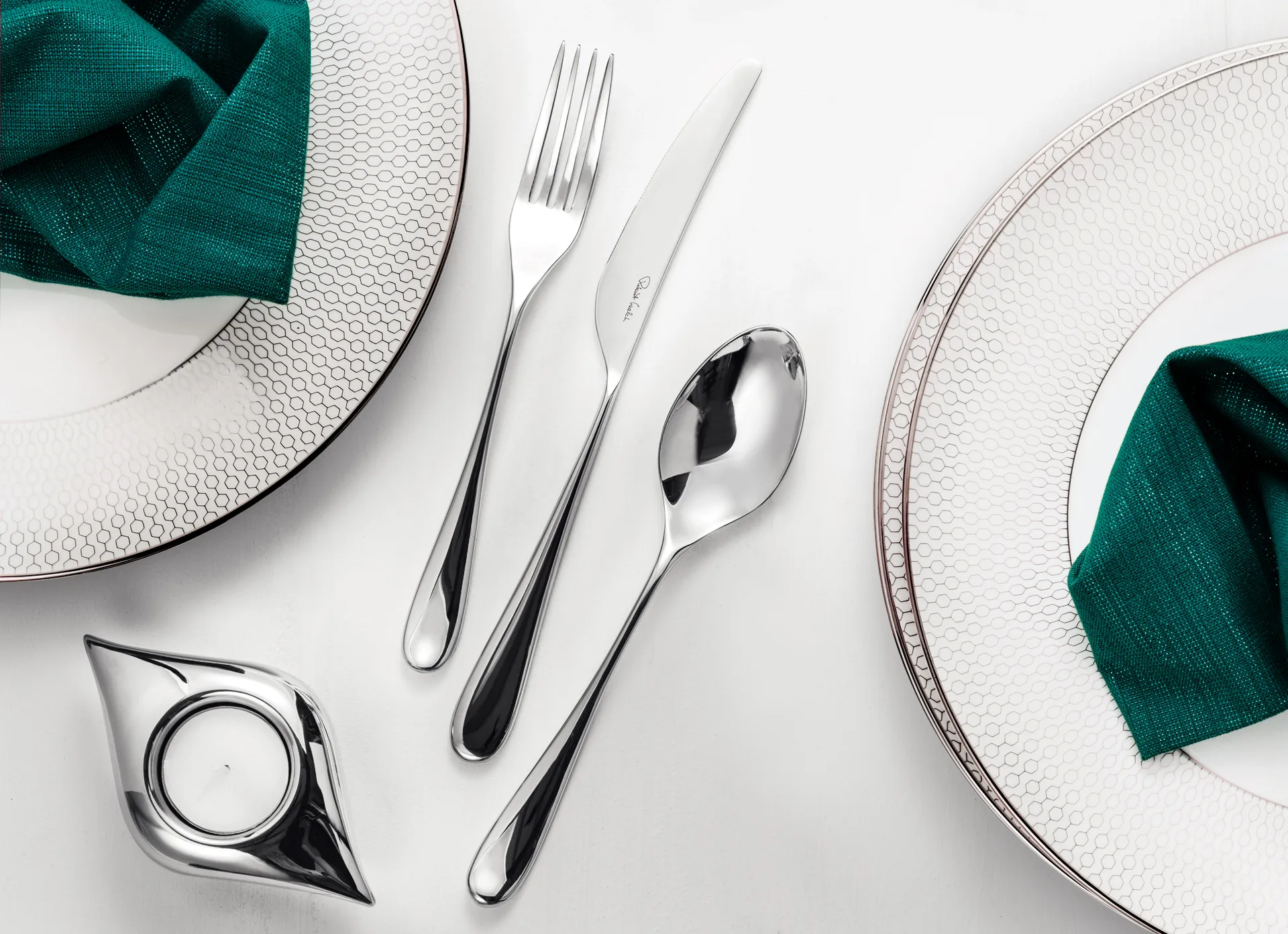 Arden Bright -aterimet, 42 osaa Robert Welch