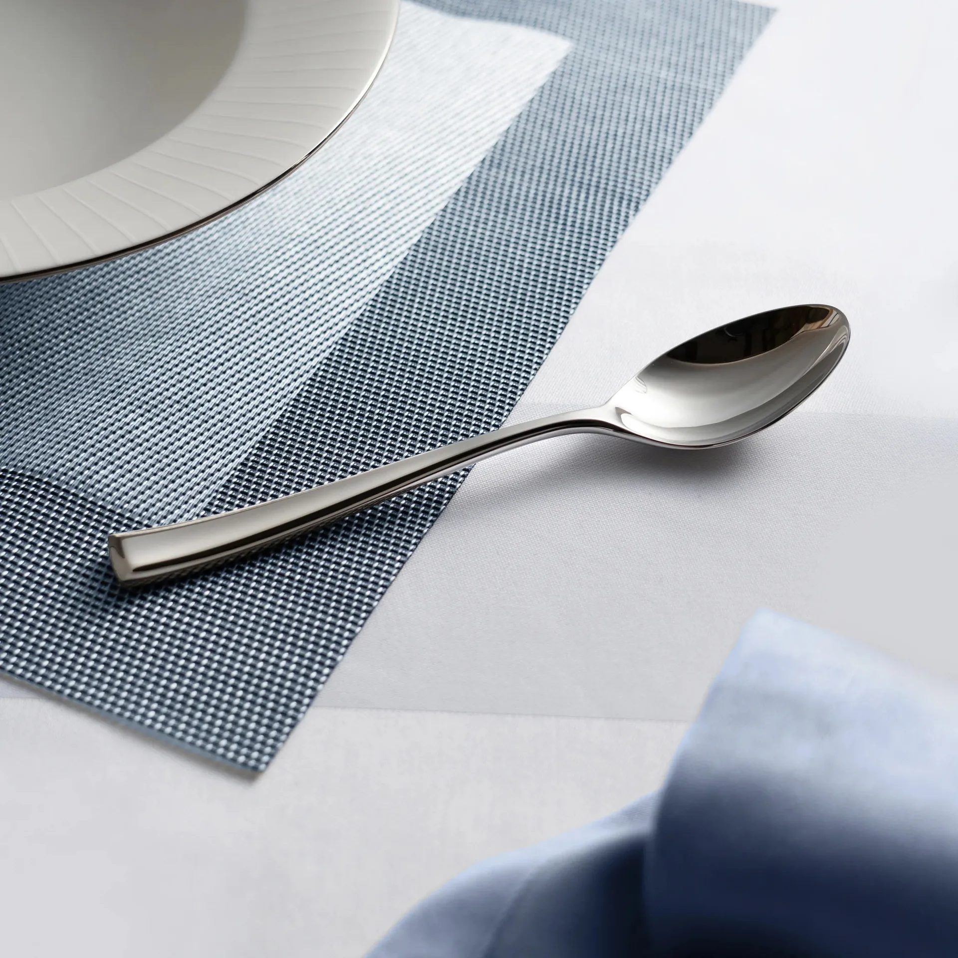 Fairford kirkas lusikka, Ruostumaton teräs, 20,2 cm Robert Welch