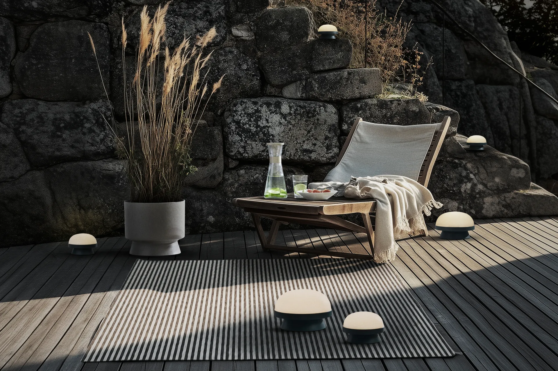 Soft Spot dots aurinkokennovalo Ø11,5 cm, Forest green Rosendahl