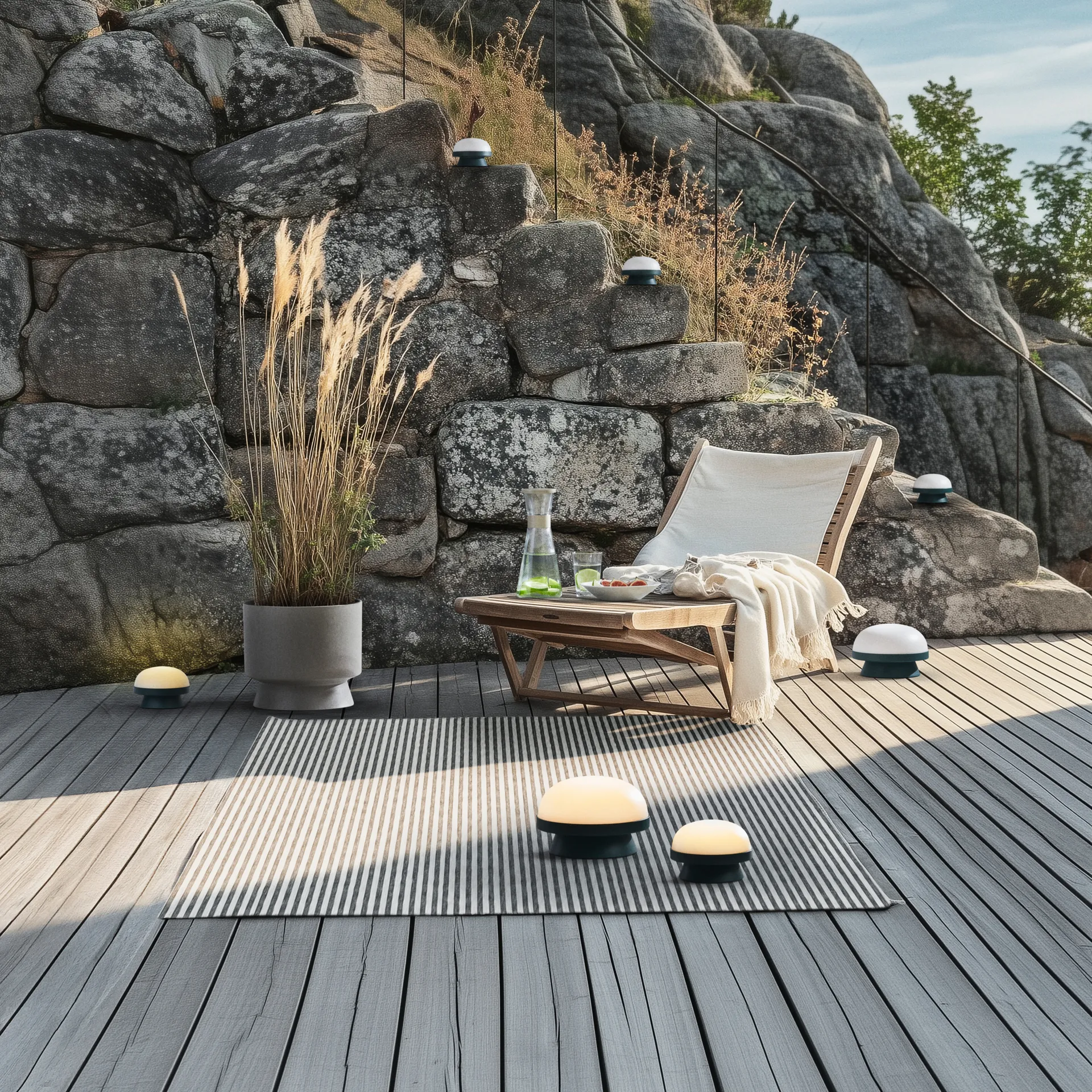 Soft Spot dots aurinkokennovalo Ø11,5 cm, Forest green Rosendahl