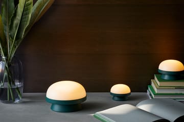 Soft Spot dots aurinkokennovalo Ø21 cm - Forest green. - Rosendahl