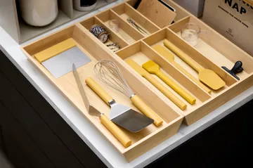 Emma pallovispilä teräs 27 cm - Curry - Rosti